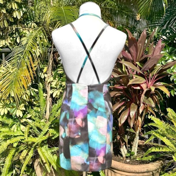 Bebe Plunge Mini Cocktail Dress - Picture 7 of 10